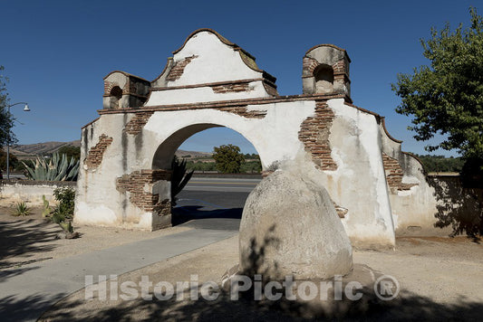San Luis Obispo, CA Photo - Mission San Miguel ArcÃ¡ngel is a Spanish mission in San Miguel, San Luis Obispo County, California