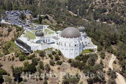 Los Angeles, CA Photo - Griffith Observatory is in Los Angeles, California