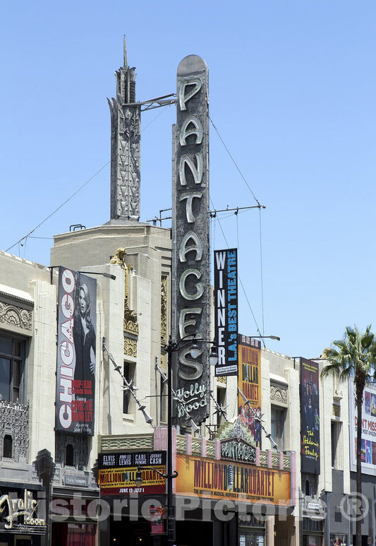 Los Angeles, CA Photo - The Pantages Theatre Located at Hollywood and Vine, Hollywood, California