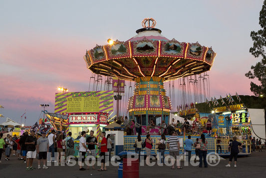 Sacramento, CA Photo - Swing Ride at The 2012 California State Fair held in Sacramento, California