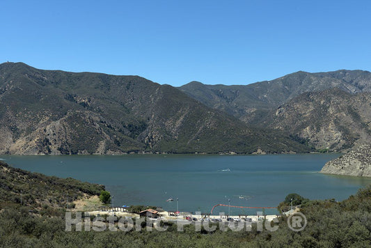 California Photo - Pyramid Lake, a Reservoir Formed by Pyramid Dam on Piru Creek in The Eastern San Emigdio Mountains, Near Castaic, Southern California