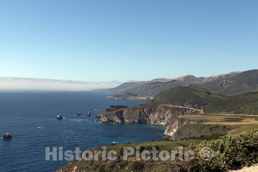 California Photo - Views from Pacific Coast Highway, Scenic State Route 1, a major north-south state highway that runs along most of the Pacific coastline of California