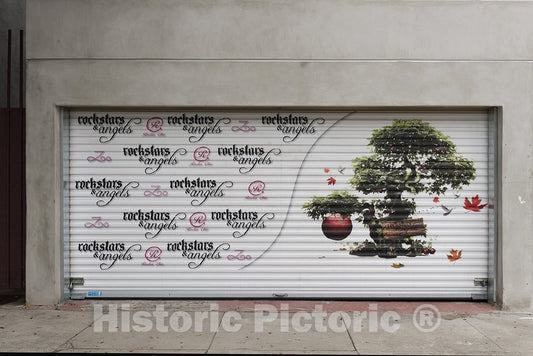 Los Angeles, CA Photo - Art and Interesting Shops Along Melrose Avenue in Los Angeles, California