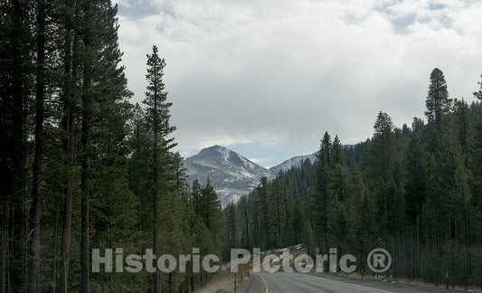 Mammoth Lakes, CA Photo - View of Mountain from Road, Mammoth Lakes, California