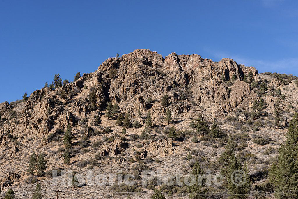 California Photo - Scenic Views in The Mountains of Northern California