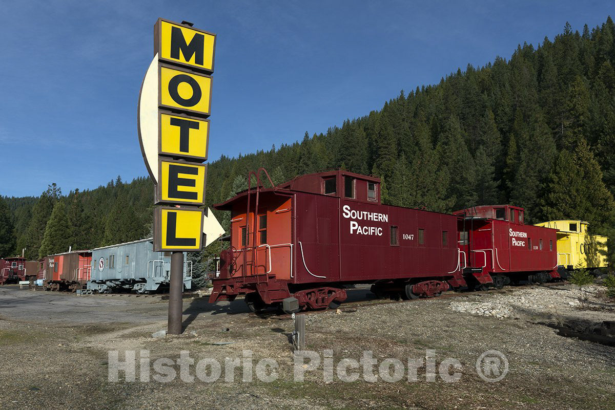 Dunsmuir, CA Photo - Train Cars at Rail Road Park, an Unusual Motel and Resort Complex