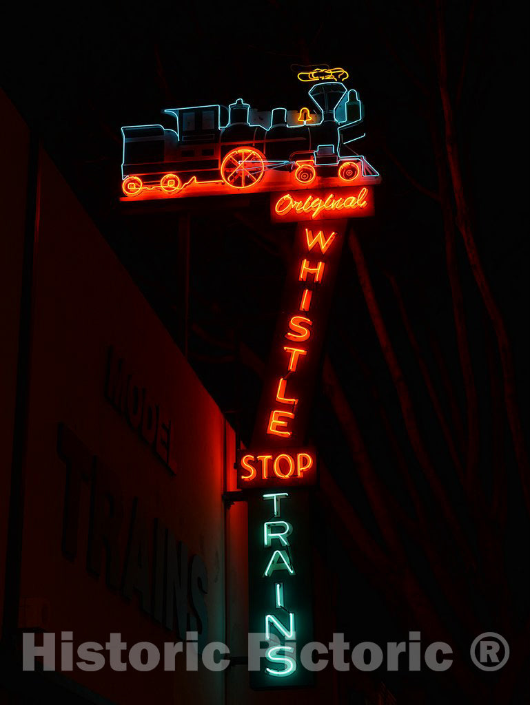 Pasadena, CA Photo - Neon Sign in Pasadena, California