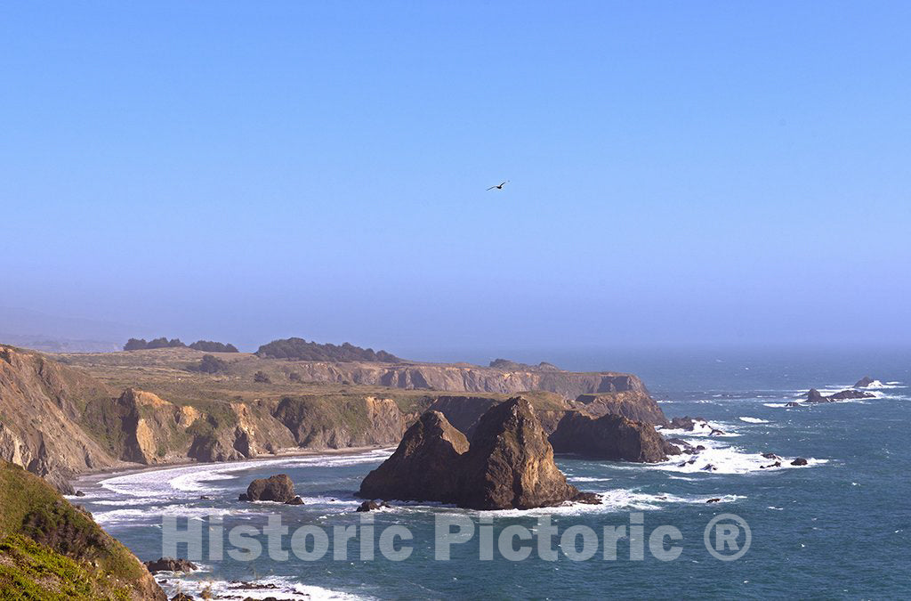 California Photo - Scenic Views of The Pacific Coast in Northern California