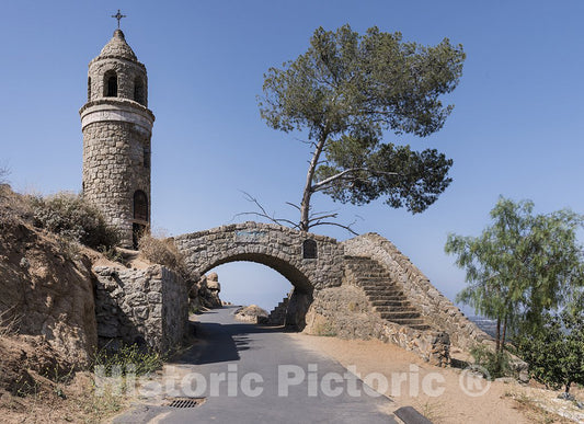 Riverside, CA Photo - Mount Rubidoux is a Hill Within The City of Riverside, California