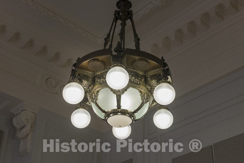 Eau Claire, WI Photo - Light Fixture, Federal Building and U.S. Courthouse, Eau Claire, Wisconsin