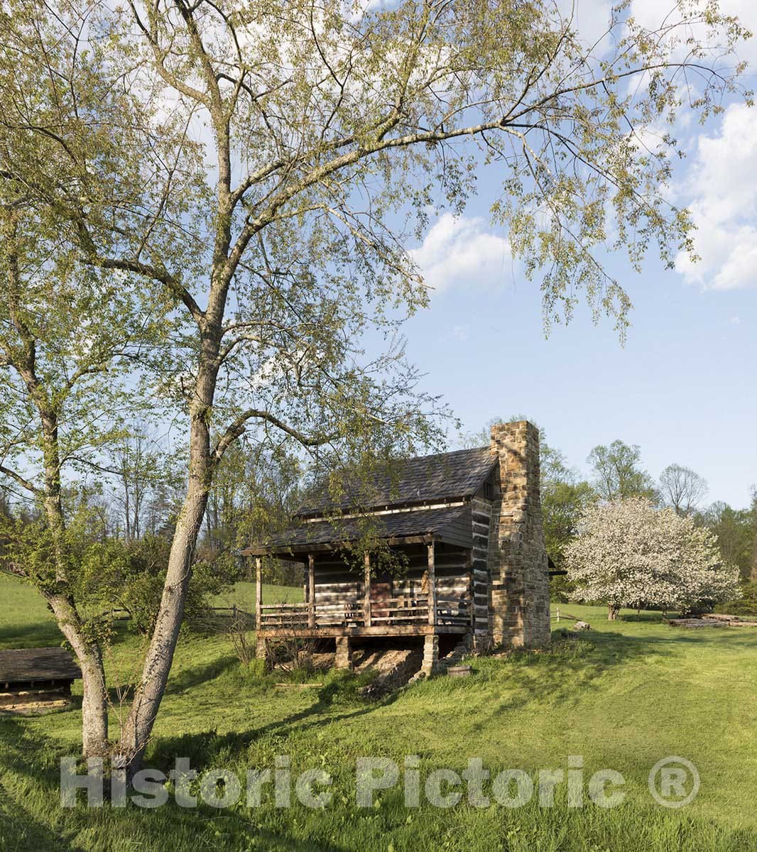Marion County, WV Photo - The Jacob Prickett Jr. Log House, Built in 1781, is The Oldest Residential Structure Still Standing in Marion County, West Virginia