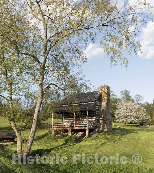 Marion County, WV Photo - The Jacob Prickett Jr. Log House, Built in 1781, is The Oldest Residential Structure Still Standing in Marion County, West Virginia