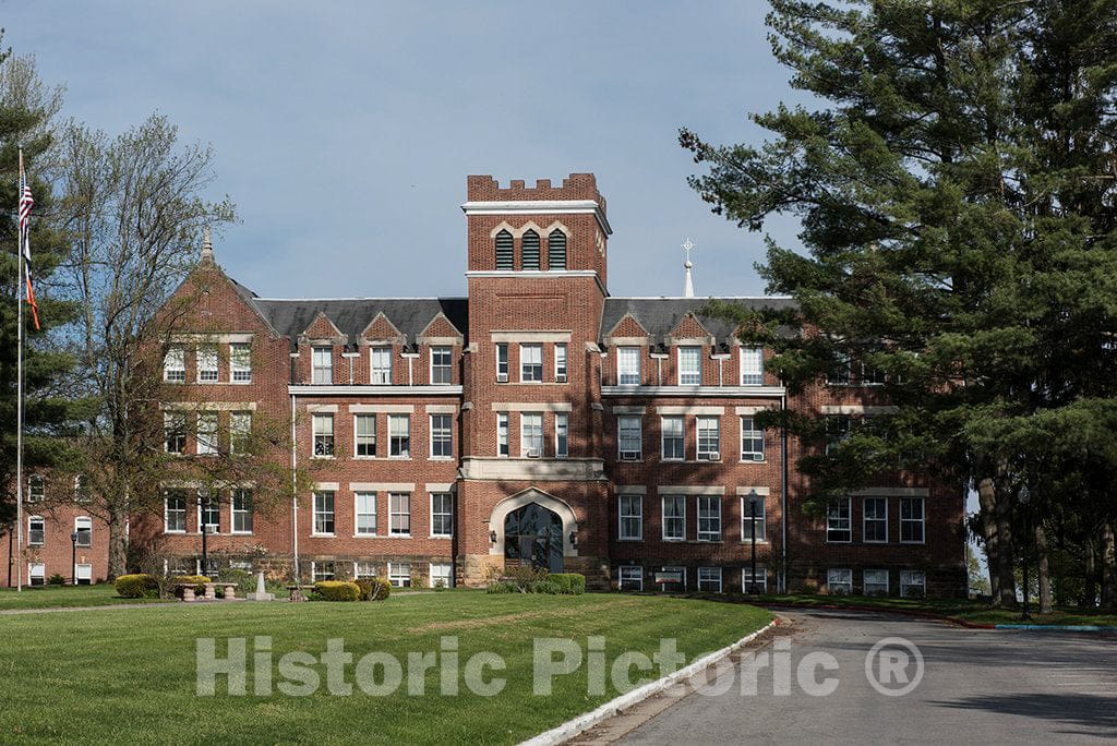 Photo - The Lynch-Raine Administration Building at West Virginia Wesleyan College in Buckhannon, West Virginia- Fine Art Photo Reporduction