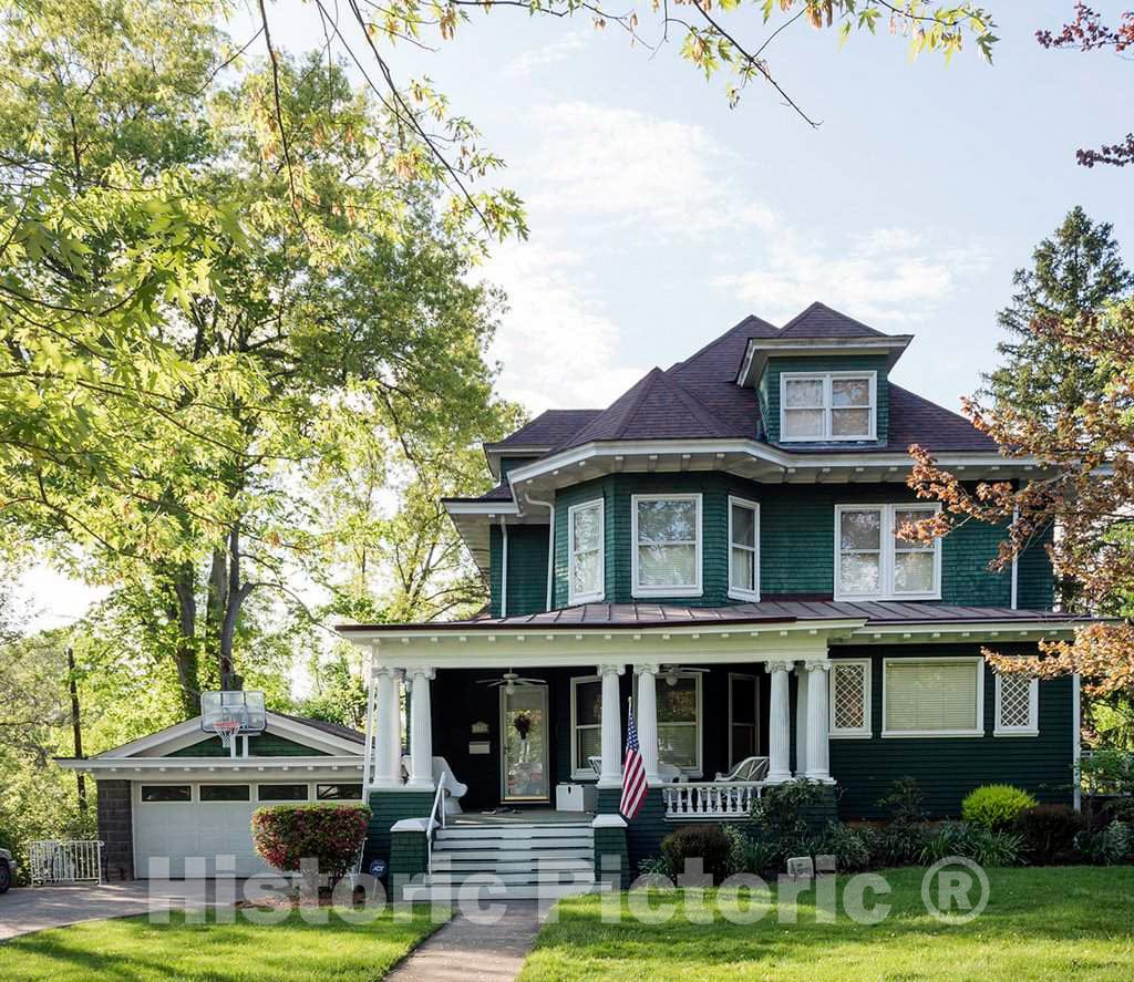 Photo - The 1906 S. P. Norton House, one of several fine houses designed by architect George S. Mooney in the Highland Park residential enclave of Wheeling