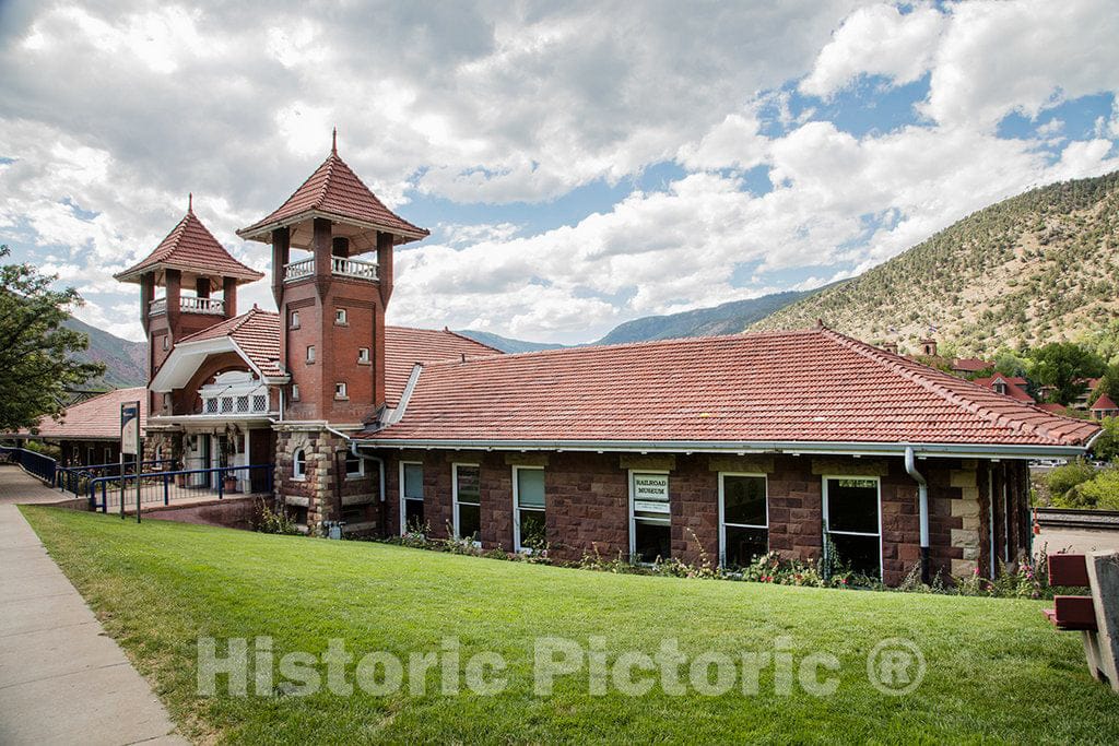Photo - The Glenwood Springs, Colorado, Train Depot, which Also Houses The Glenwood Train Museum- Fine Art Photo Reporduction