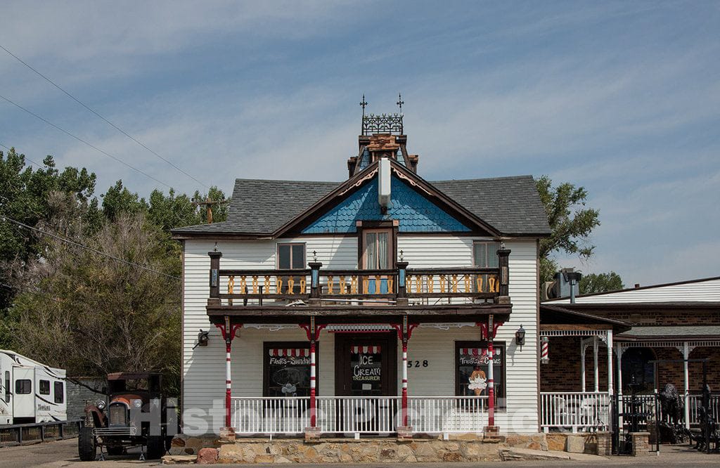 The Past Comes Alive at The Plains Trading Post Complex, Including This Restaurant and ice Cream Parlor  5