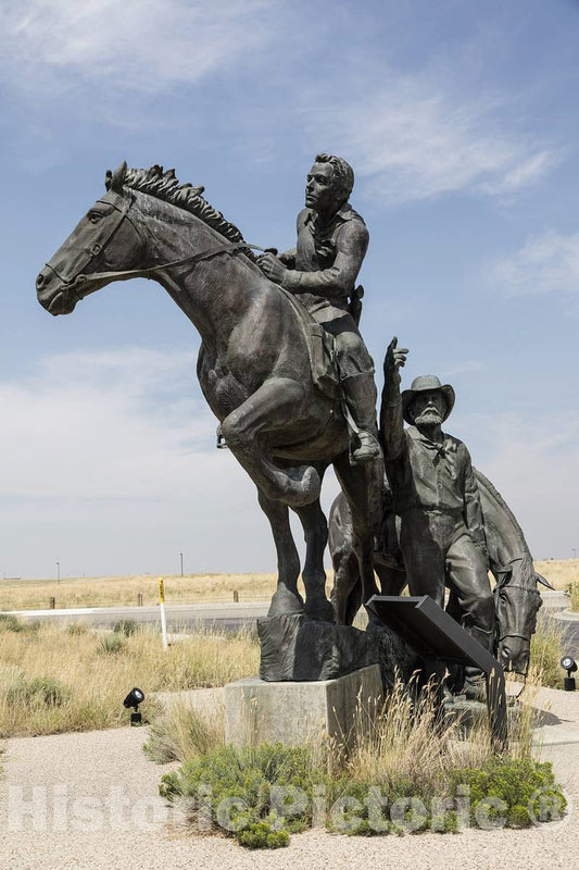 Photo - Sculptor Avard Fairbanks's Statue at The National Historic Trails Interpretive Center in Casper, Wyoming, Depicting The Changeover of Pony Express Riders