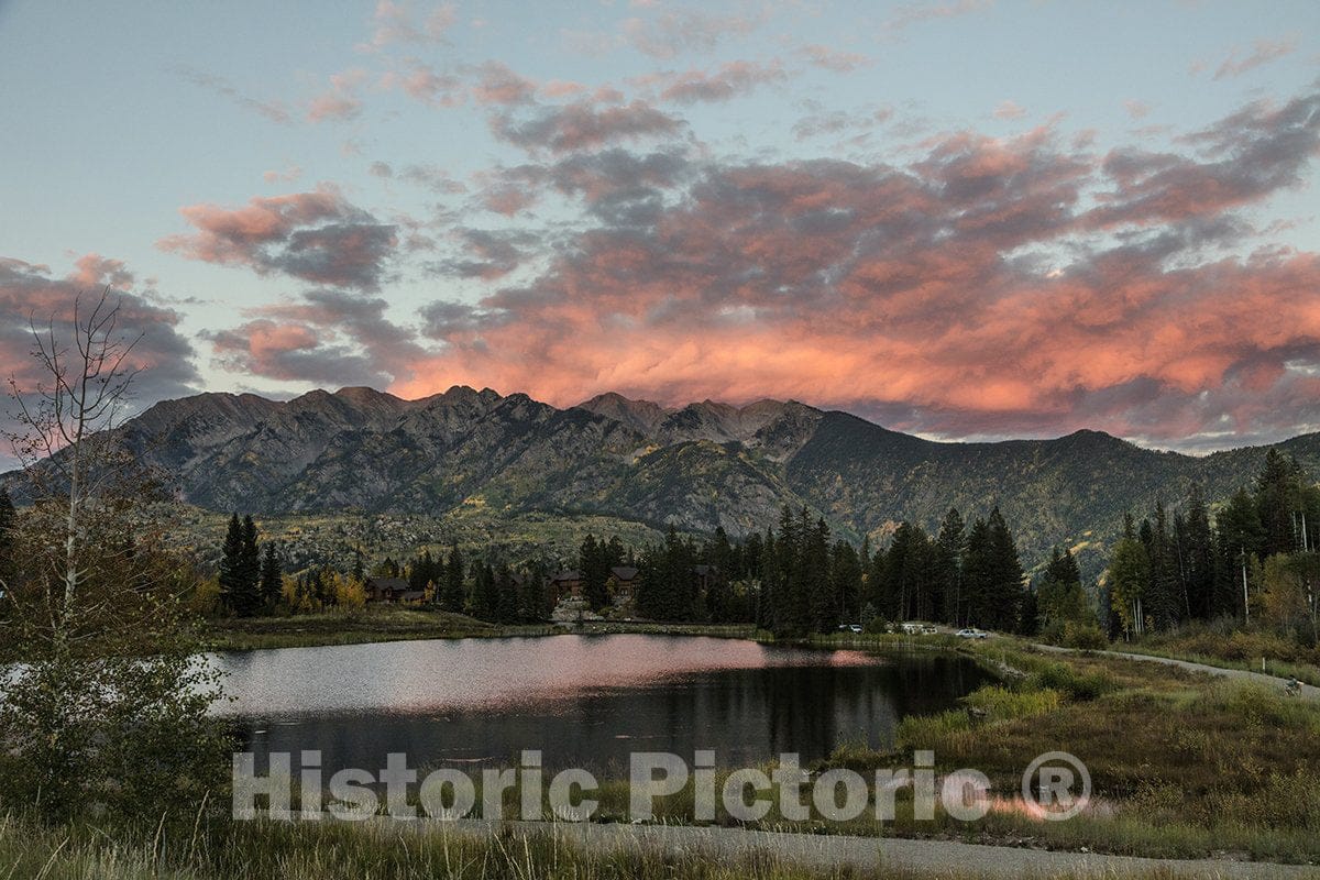 Telluride, CO Photo - Spectacular Rocky Mountain Valley Outside-