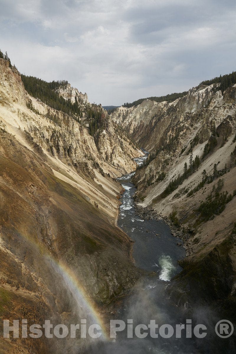 Yellowstone Park, Wyoming Photo - Yellowstone Canyon, Reaching Down to The Yellowstone River