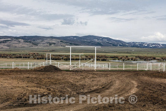 Photo - A Utilitarian Corner of The Big Creek Cattle Ranch on The Colorado Border, Near The Towns of Riverside and Encampment, in Carbon County, Wyoming