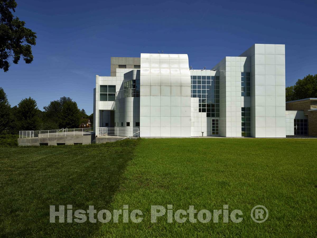 Photo- The Des Moines Art Center in the state of Iowa's capital city 2 Fine Art Photo Reproduction