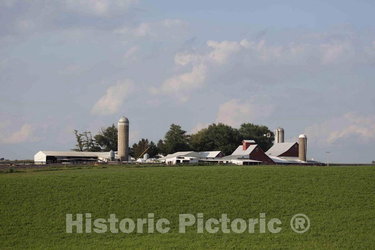 Photo- Prosperous Amish Farm (one can Tell it is Owned by one of America's Plain People, as They Call Themselves 1 Fine Art Photo Reproduction