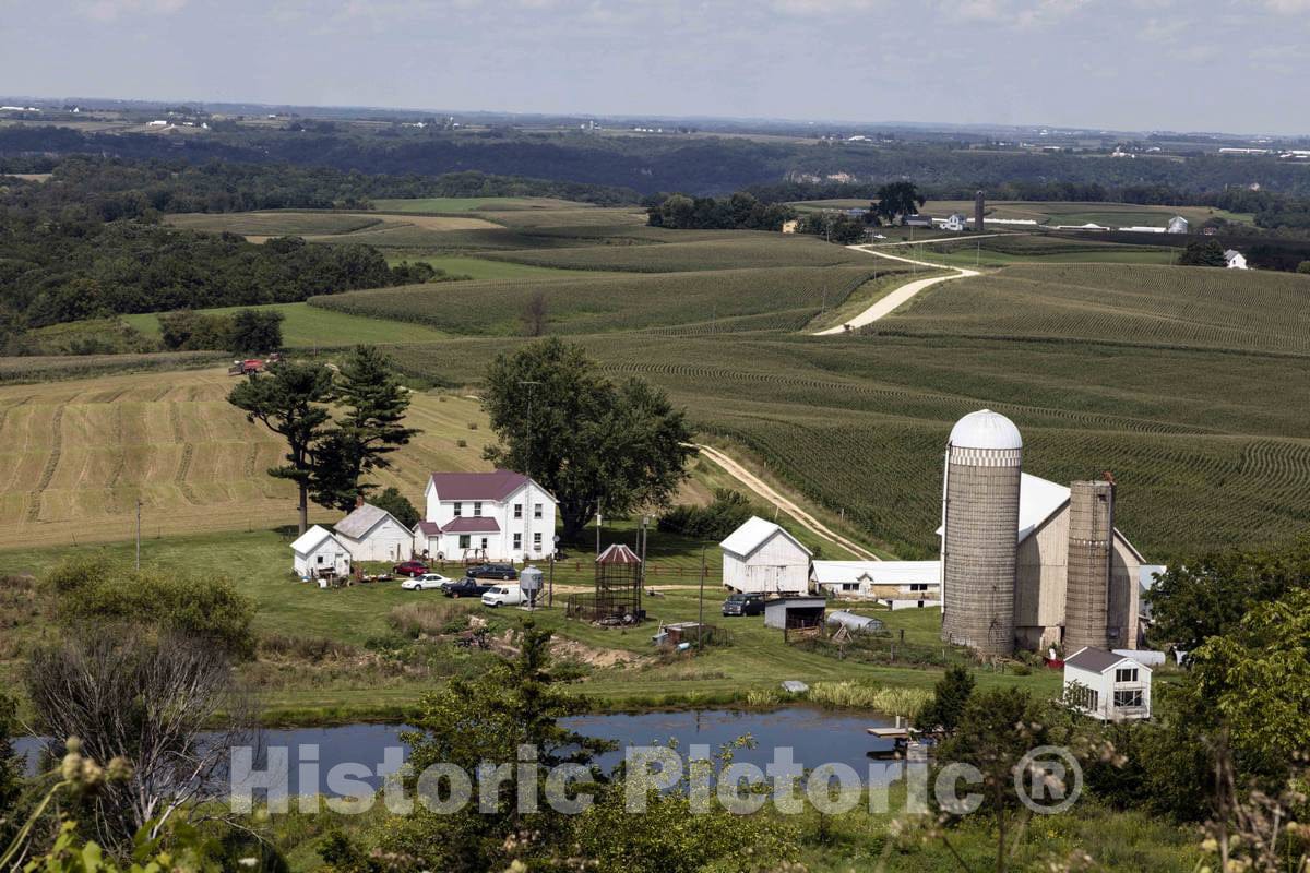 Photo- View from The Bluffs of Sherrill, Iowa, of The Rich Agricultural Valley, Near The Mississippi River, far Below 8 Fine Art Photo Reproduction