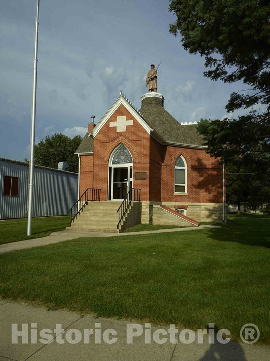 Photo- The Soldiers Memorial Hall in Hampton, Iowa 1 Fine Art Photo Reproduction