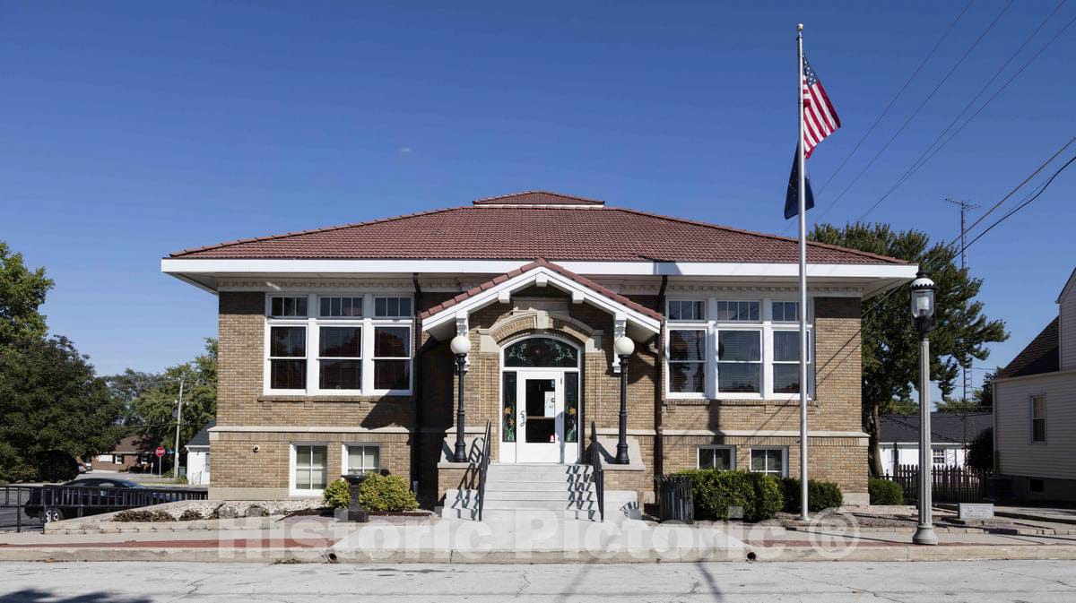 Photo - The Flora-Monroe Township Public Library in The Carroll County, Indiana, Town of Flora- Fine Art Photo Reporduction