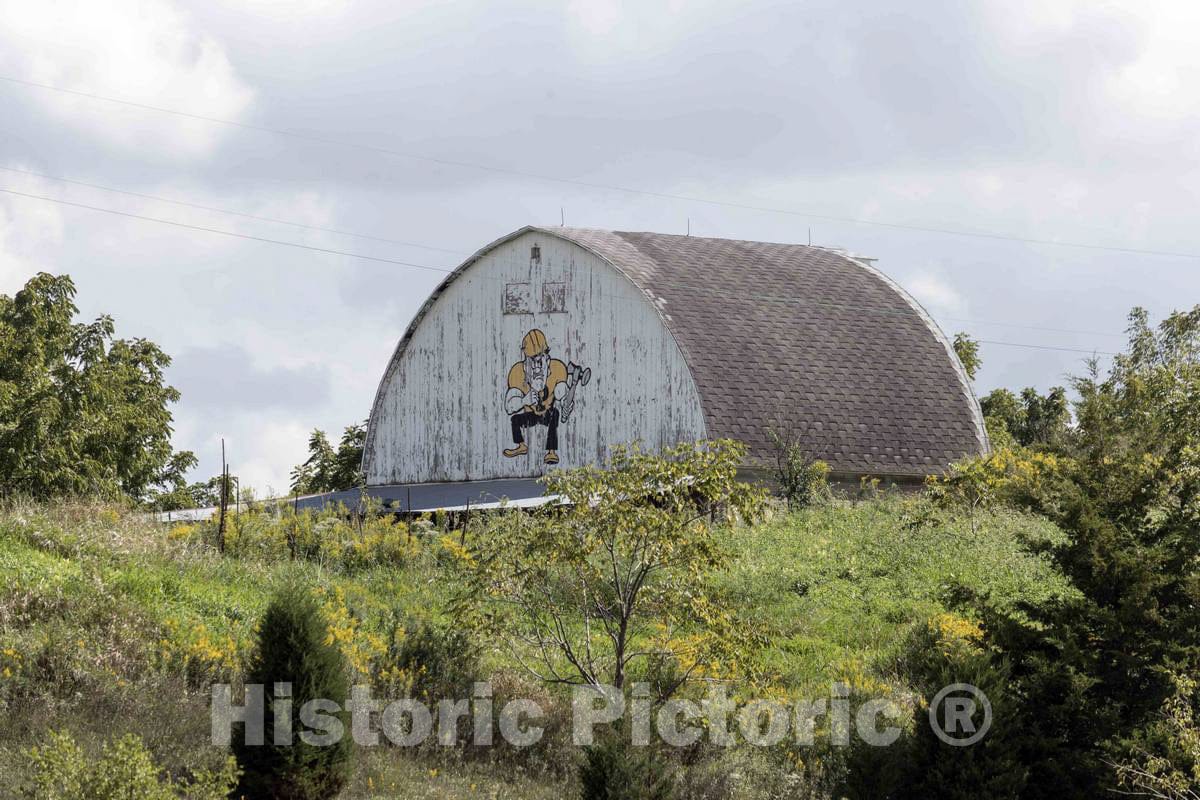 Photo - Passersby on an Interstate Highway Near West Lafayette, Indiana, get a Quick Glimpse of a barn Built by a Fan of The Purdue University Sports Teams