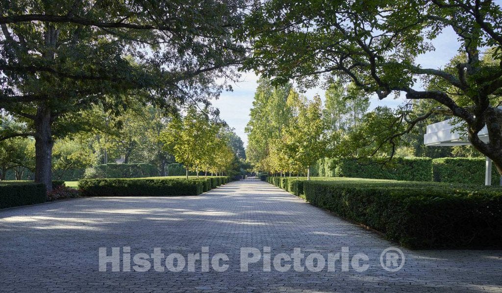 Photo- Walkway outside the Miller House, considered a modern-architecure gem designed by Finnish-American architect Eero Saarinen and completed in 1957 in Columbus 1