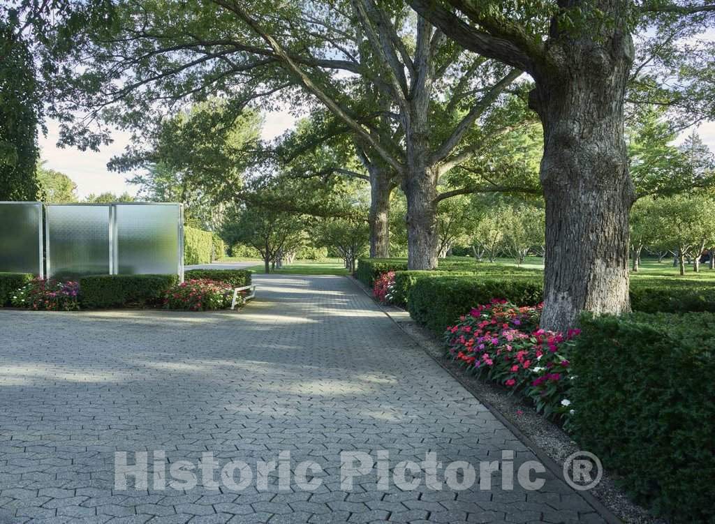 Photo- Walkway Outside The Miller House, considered a Modern-architecure gem Designed by Finnish-American Architect Eero Saarinen and Completed in 1957 in Columbus 2