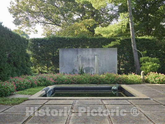 Photo - Ornamental Pool and Small Wall (which Looks Like it Would fit in The pool's Opening) at The Miller House- Fine Art Photo Reporduction