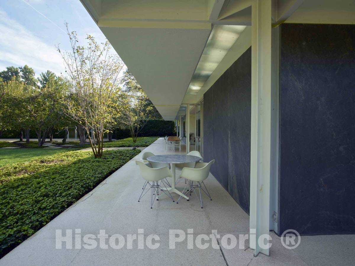 Photo- Covered Stone Veranda at The Miller House, considered a Modern-architecure gem Designed by Finnish-American Architect Eero Saarinen and Completed in 1957 in Columbus 4