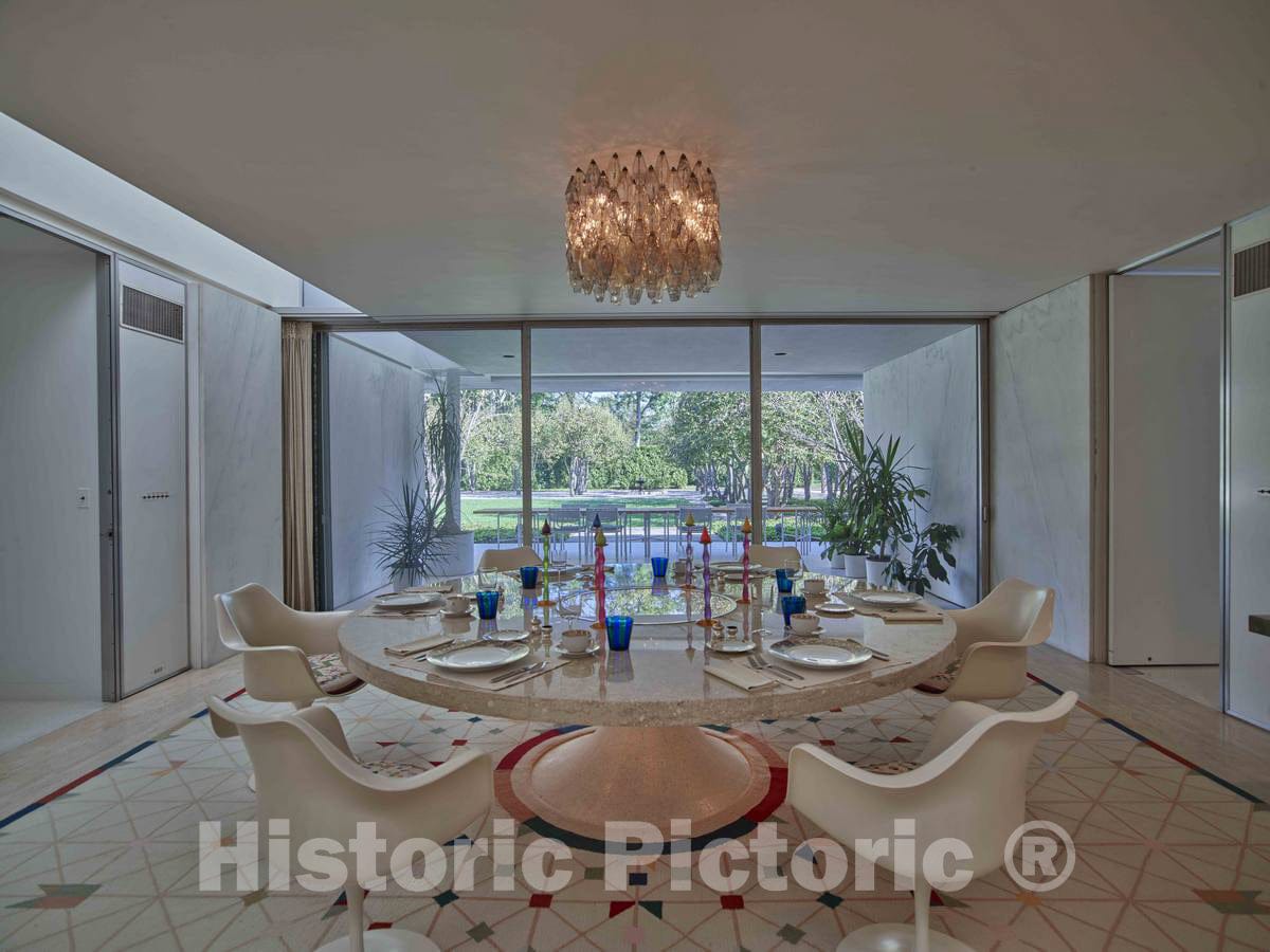 Photo- Dining Area at The Miller House, considered a Modern-architecure gem Designed by Finnish-American Architect Eero Saarinen and Completed in 1957 in Columbus 2