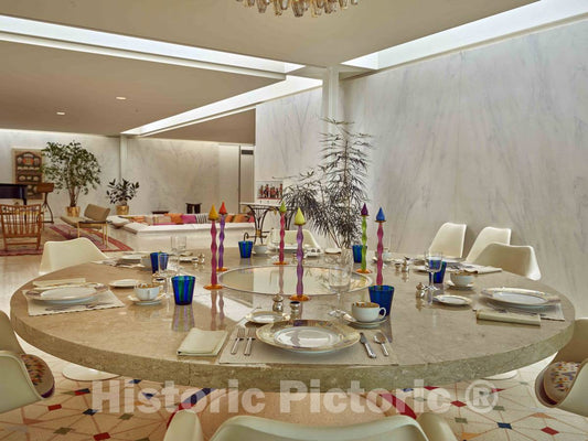 Photo- Dining Area at The Miller House, considered a Modern-architecure gem Designed by Finnish-American Architect Eero Saarinen and Completed in 1957 in Columbus 3