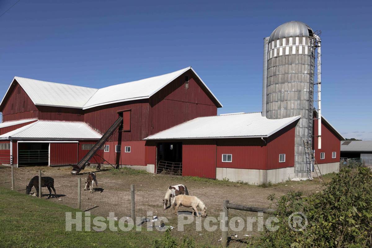 Photo- an Amish Farm, evident from The Absence of Electric Wires on The Property, in Elkhart County, Indiana, Near The Town of Middlebury 1 Fine Art Photo Reproduction