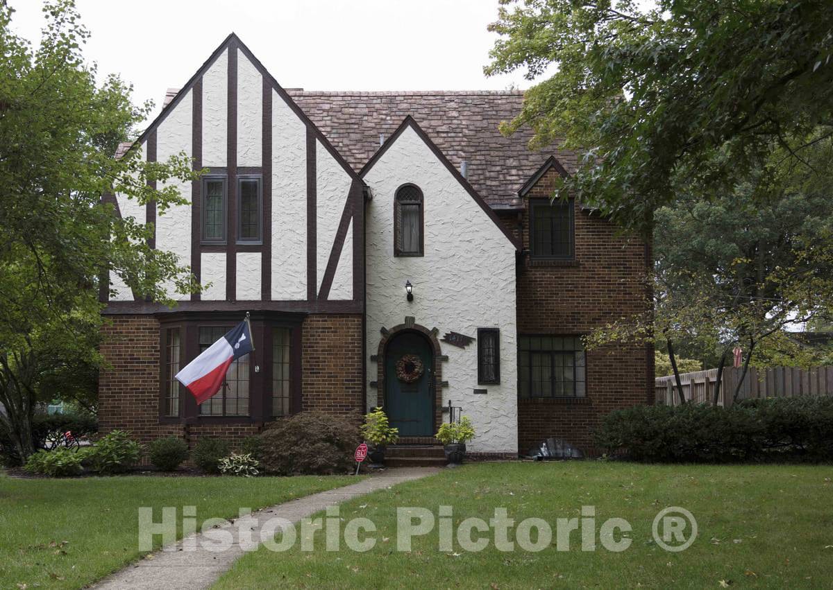 Photo- Legendary Notre Dame University Football Coach Knute Rockne, who led The Irish to Prominence in The Early 20th Century, Lived in Four Houses in South Bend, Indiana