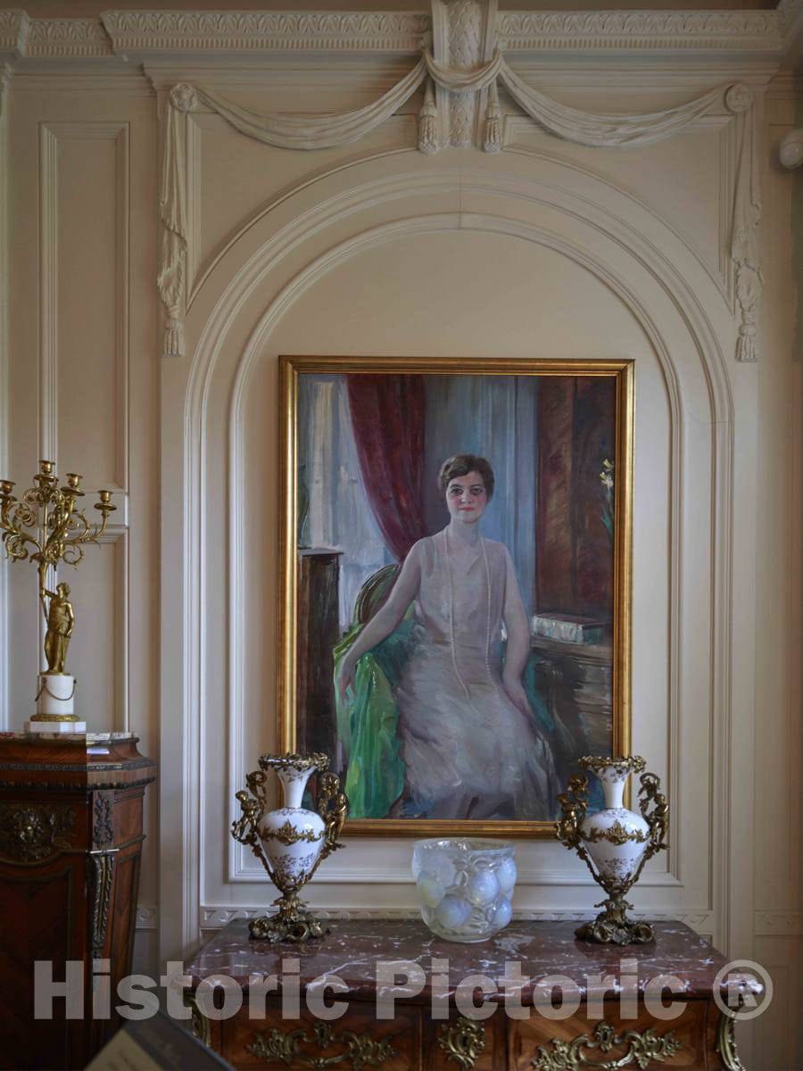 Photo - Portrait Inside The Lilly House at The Indianapolis Museum of Art in Indiana's Capital City- Fine Art Photo Reporduction