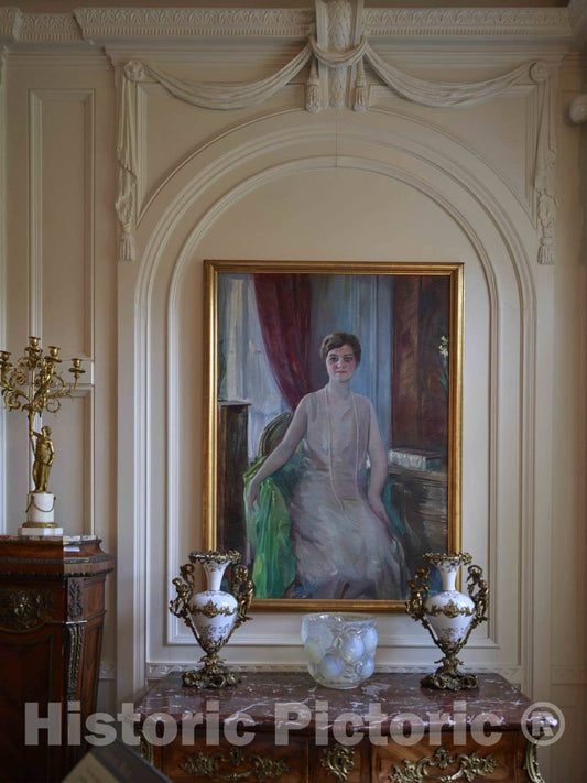 Photo - Portrait Inside The Lilly House at The Indianapolis Museum of Art in Indiana's Capital City- Fine Art Photo Reporduction