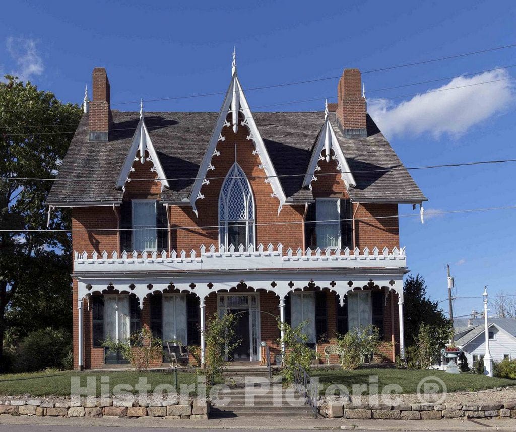 Photo- Oak Hill Cottage, a house of seven gables (but not the one about which Nathaniel Hawthorne famously wrote) was built in Mansfield, Ohio, by a prominent physician