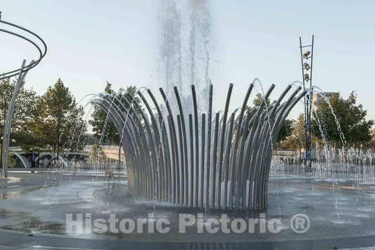 Photo - The Scioto Mile Fountain is the centerpiece of Bicentennial Park in Columbus, Ohio- Fine Art Photo Reporduction