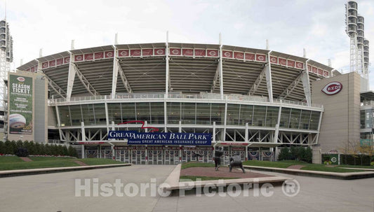 Photo - The Great American Ballpark, home of the Cincinnati Reds major-league baseball team in downtown Cincinnati, Ohio- Fine Art Photo Reporduction