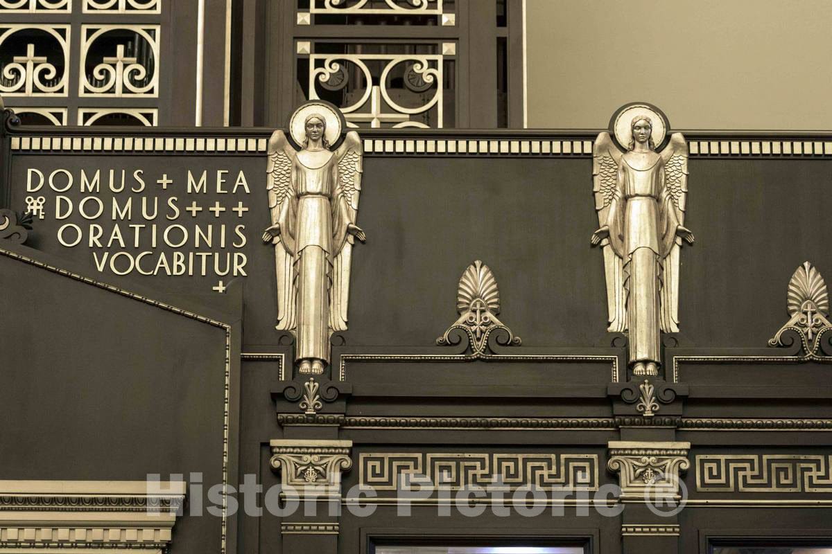 Photo - Architectural Details Inside The Saint Peter in Chains Catholic Cathedral in Cincinnati, Ohio- Fine Art Photo Reporduction