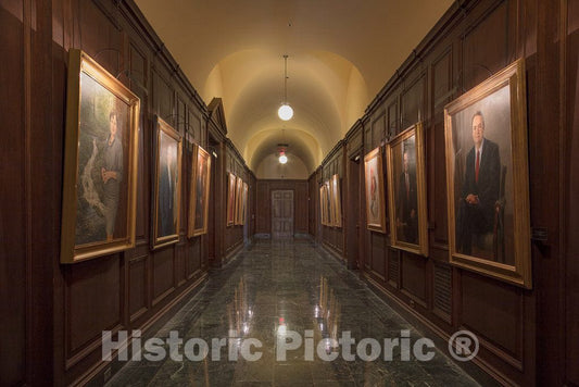 Photo - Hallway in The William Jefferson Clinton Federal Building in The Federal Triangle in Washington, D.C.- Fine Art Photo Reporduction