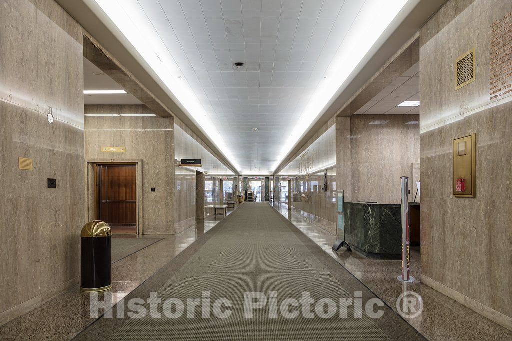 Photo- Interior. The Historic E. Barrett Prettyman Federal Courthouse which Houses The U.S. District Court and U.S. Court of Appeals for The District of Columbia Circuit, and The U.S