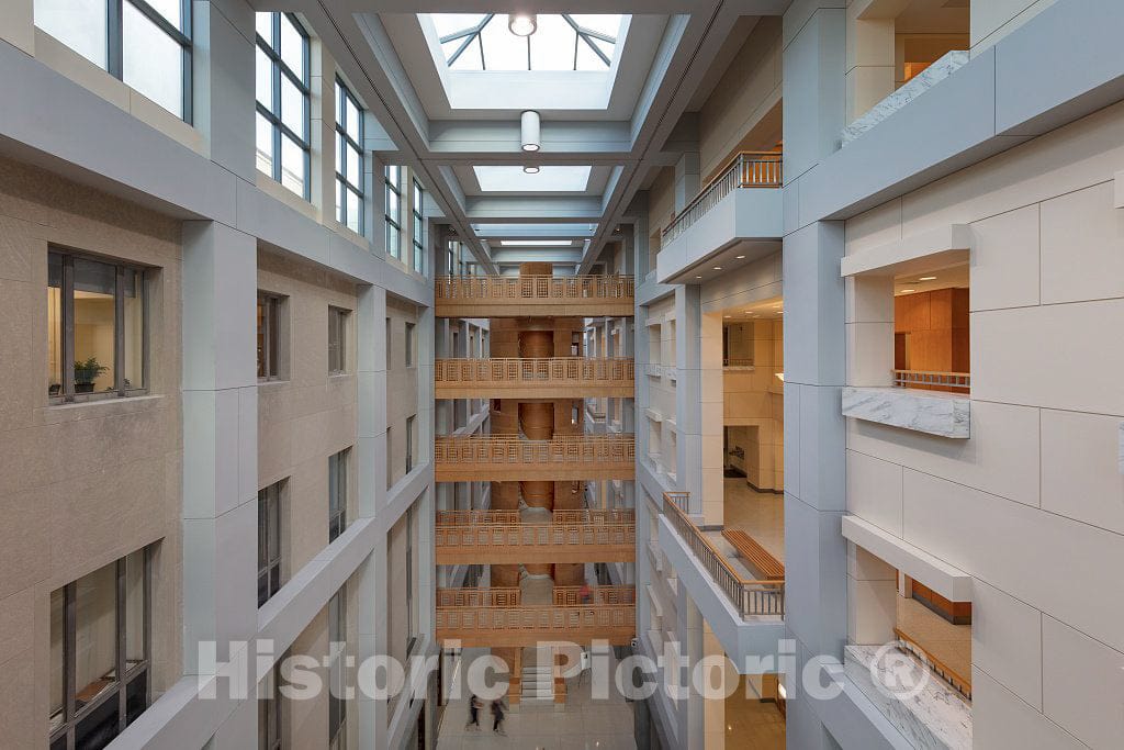 Photo- The historic E. Barrett Prettyman Federal Courthouse which houses the U.S. District Court and U.S. Court of Appeals for the District of Columbia Circuit, and the U.S