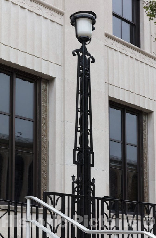 Photo - Exterior lamp Post. Federal Building & U.S. Courthouse in Baton Rouge, Louisiana- Fine Art Photo Reporduction