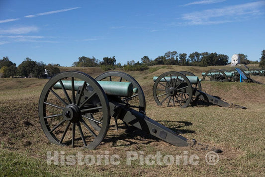 Photo - Cannons at The Vicksburg National Military Park in Vicksburg, Mississippi- Fine Art Photo Reporduction