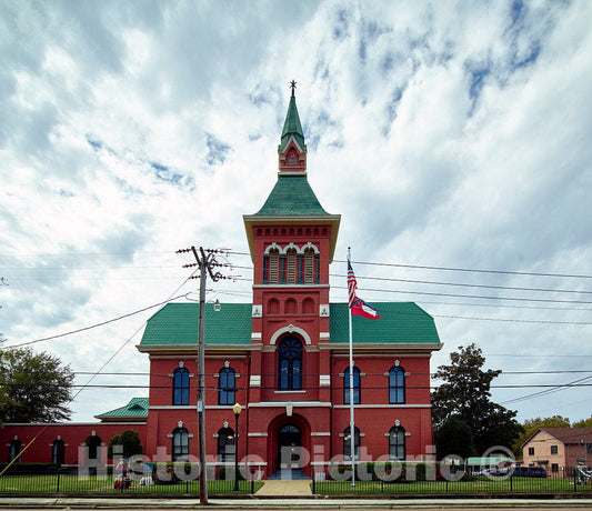 Photo - The Tate County Courthouse in Senatobia, Mississippi- Fine Art Photo Reporduction